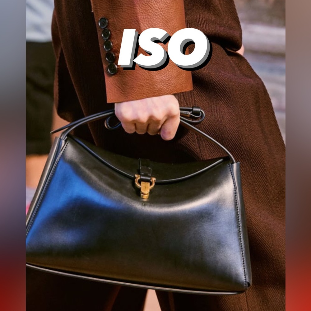 ISO Salvatore Ferragamo Trifolio
